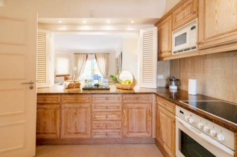 Apartamento com 2 quartos na Encosta do Lago