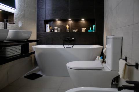 Moradia T3 totalmente renovada e Mobilada em zona Calma de Vilamoura com piscina