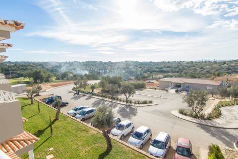 Apartamento T1 em aldeamento de Golfe - Carvoeiro