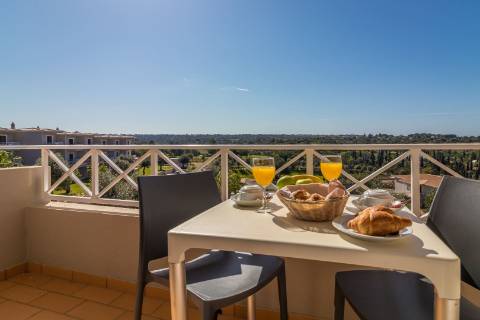 Apartamento T1 em aldeamento de Golfe - Carvoeiro