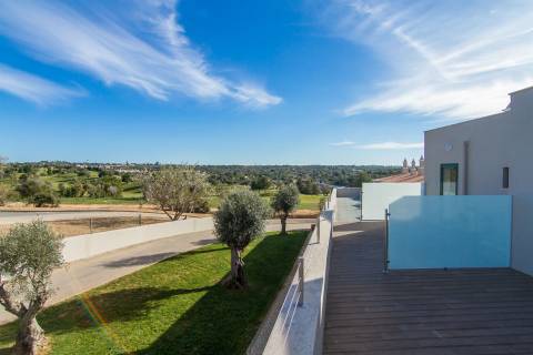 Apartamento T1 em aldeamento de Golfe - Carvoeiro