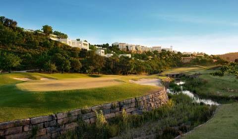 Moradia T6 em empreendimento de luxo