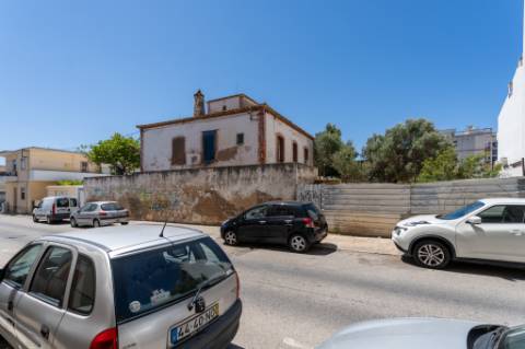 Prédio no centro de Faro