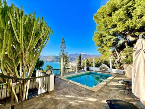 T5 Villa à Venda em La Herradura, Granada, Andaluzia, Espanha