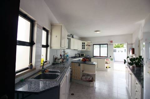 Vila T4 em Lagoa, Algarve