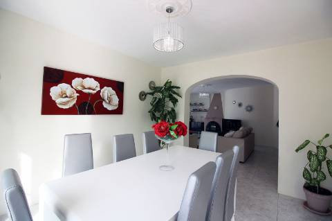 Vila T4 em Lagoa, Algarve