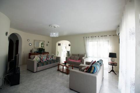 Vila T4 em Lagoa, Algarve