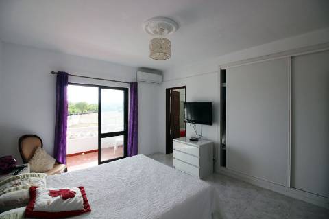 Vila T4 em Lagoa, Algarve