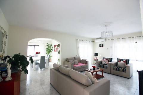 Vila T4 em Lagoa, Algarve