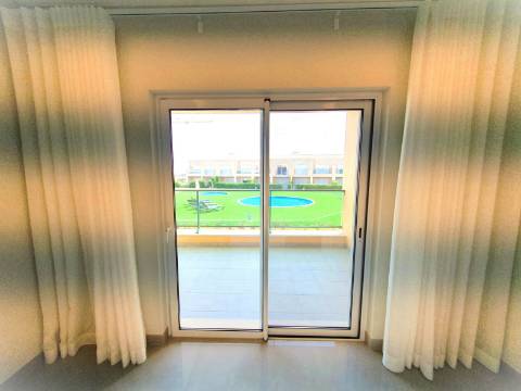 T2 Lagos com Segurança 24H Golf Piscina Ginásio Jacuzzi e Garagem