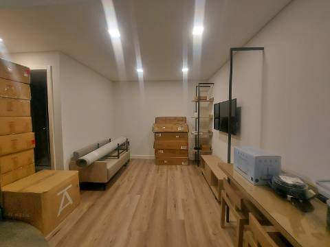 Loft novo T1 +T0 em Gaia, junto ao Douro