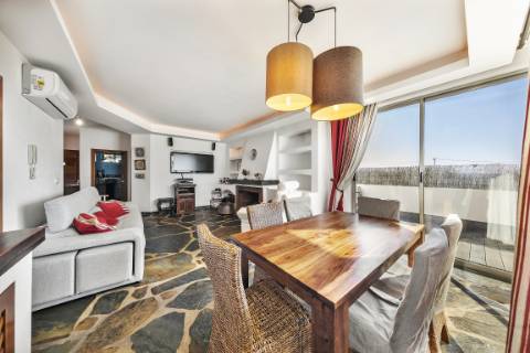 Moradia T4 com vista mar em Alvor