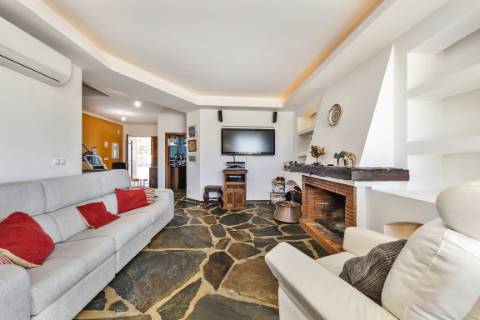 Moradia T4 com vista mar em Alvor