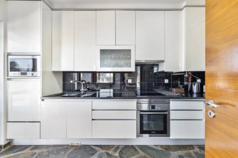 Moradia T4 com vista mar em Alvor