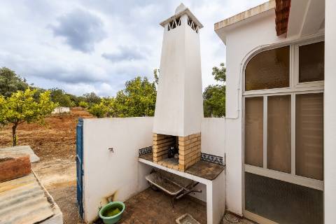 Moradia com 3 quartos em Bordeira - Santa Bárbara de Nexe