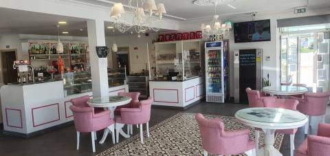 Moradia com espaço comercial em Viana do Castelo - oportunidade de investimento