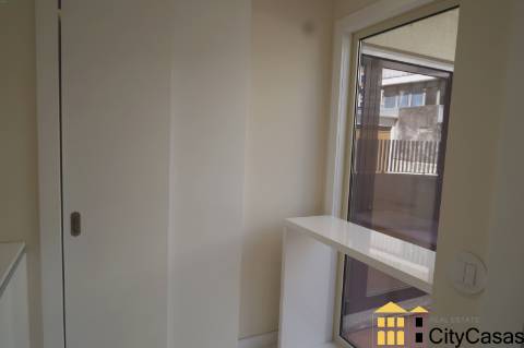 T3 com Pátio e Garagem | à Av. da Boavista