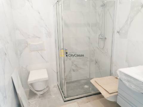 Andar-Moradia T3+1 Novo em Baguim