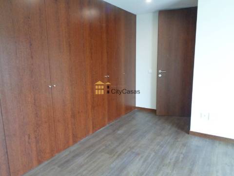 Moradia Nova de 4 Frentes | Valongo