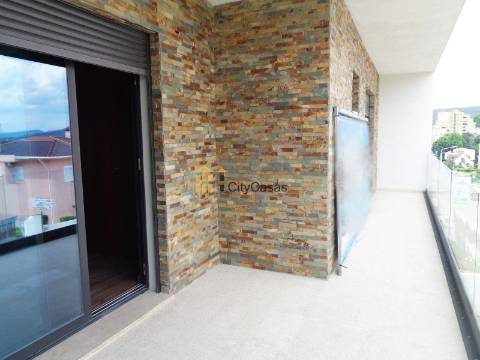 Moradia Nova de 4 Frentes | Valongo