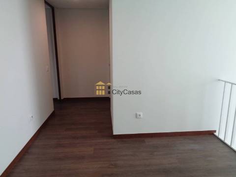 Moradia Nova de 4 Frentes | Valongo