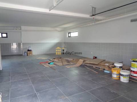 Moradia Nova de 4 Frentes | Valongo