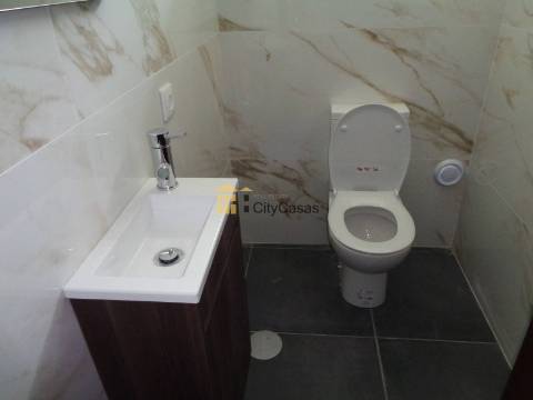 Moradia Nova de 4 Frentes | Valongo