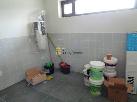 Moradia Nova de 4 Frentes | Valongo