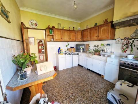 Moradia Bifamiliar (T3+T3) com Terreno | Valongo