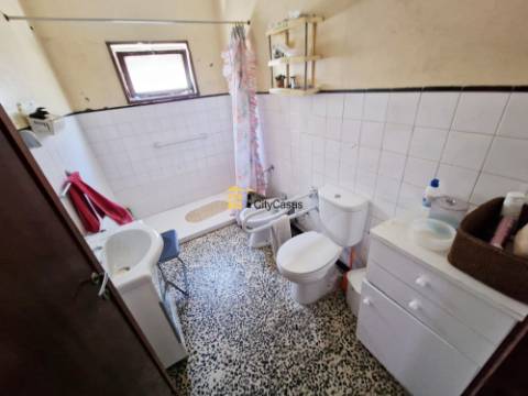 Moradia Bifamiliar (T3+T3) com Terreno | Valongo