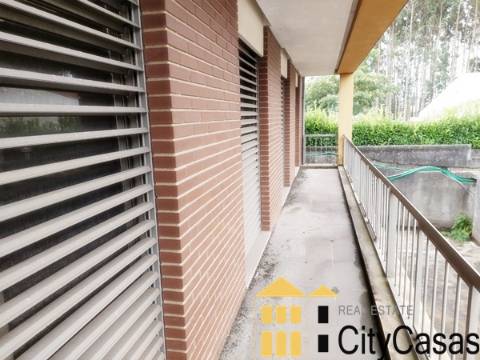 Moradia T4 c/ Terreno (Oferta de Escritura)