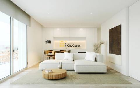 T2 Novo c/ Varanda e L. Garagem - Metro de Salgueiros