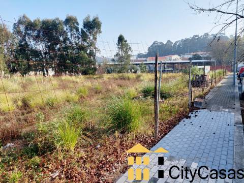 Lote p/ Construção de Habitação Plurifamiliar (27 Fogos)