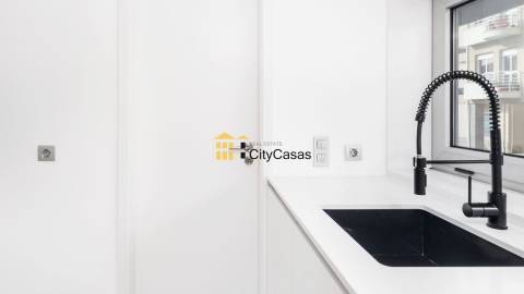 Moradia T4+1 Nova junto à Praia