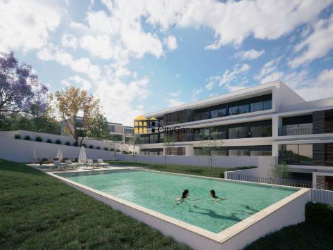 T3+1 Novo c/ Terraço e Box | Condomínio Fechado c/ Piscina