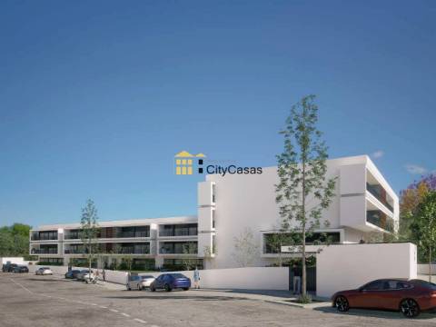 T3+1 Novo c/ Terraço e Box | Condomínio Fechado c/ Piscina