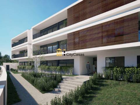 T3+1 Novo c/ Terraço e Box | Condomínio Fechado c/ Piscina