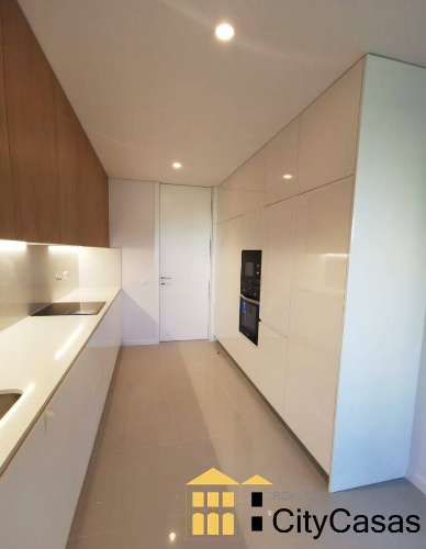 T3 Novo c/ Varanda e Garagem Fechada | Moreira, Maia