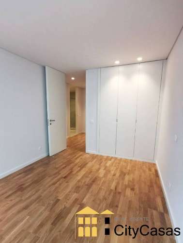 T3 Novo c/ Varanda e Garagem Fechada | Moreira, Maia