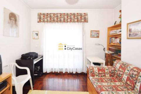 T3 com Terraço e 2 L. Garagem na Areosa