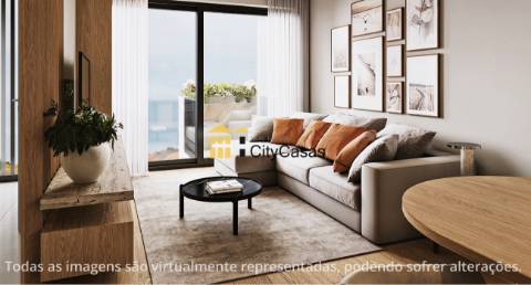 T2 Novo c/ Varanda e L. Garagem | Areosa - Campanha!