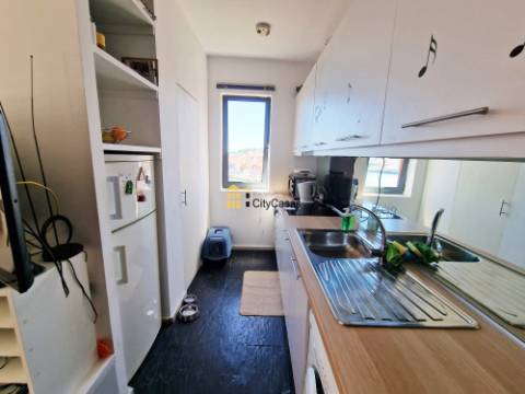 Moradia T2+1 Renovada ao Cais de Gaia