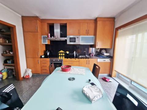 Moradia T3+1 em Folgosa, Maia