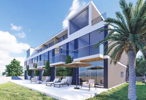 Moradia T4 | Próxima ao Rio Douro e ao Mar