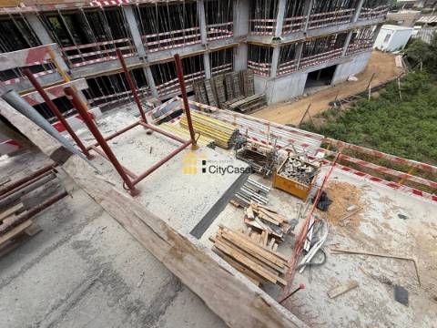 Moradia T4 | Próxima ao Rio Douro e ao Mar