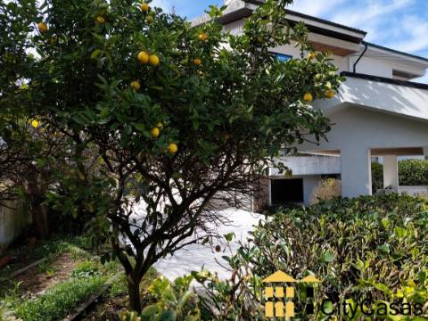 Moradia no Centro da Maia