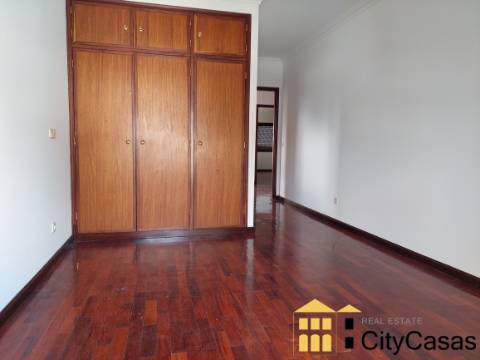 Moradia no Centro da Maia