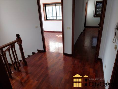 Moradia no Centro da Maia