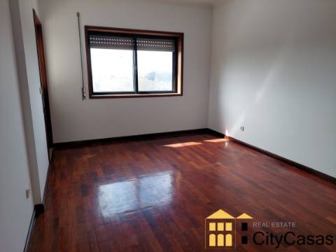 Moradia no Centro da Maia