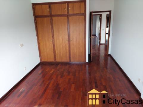 Moradia no Centro da Maia